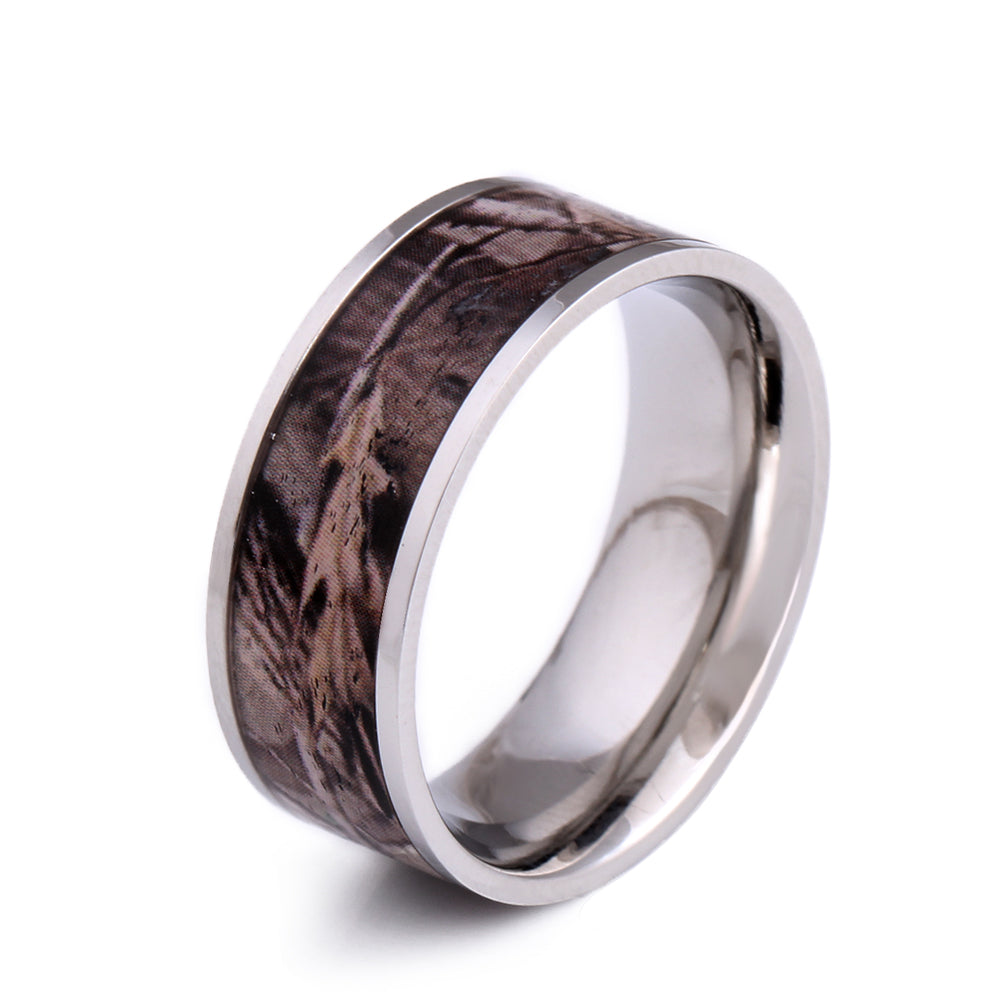 Elegant Silver and Wooden Ring